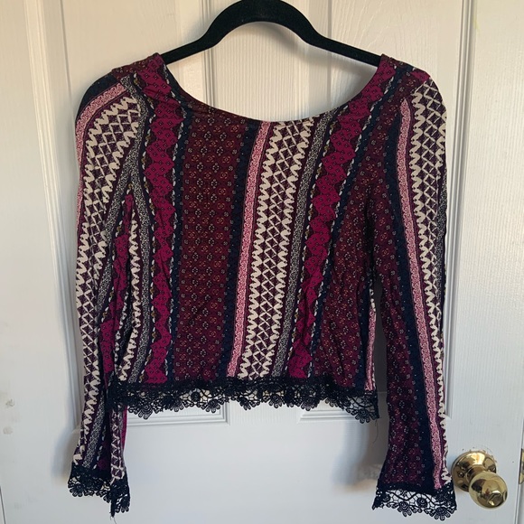 H&M, Purple Print Bell Bottom Sleeves with Black Lace and Open Back, Size: 2 - Picture 1 of 4